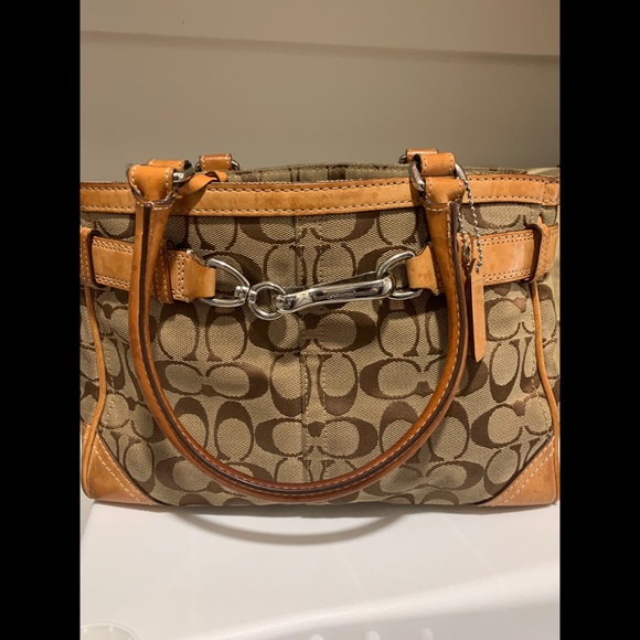 SOLD - Picture 4 of 8